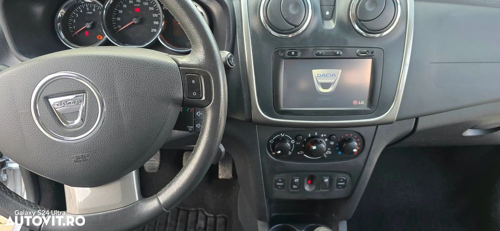 Dacia Sandero Stepway TCe 90 (S&S) Essential - 7