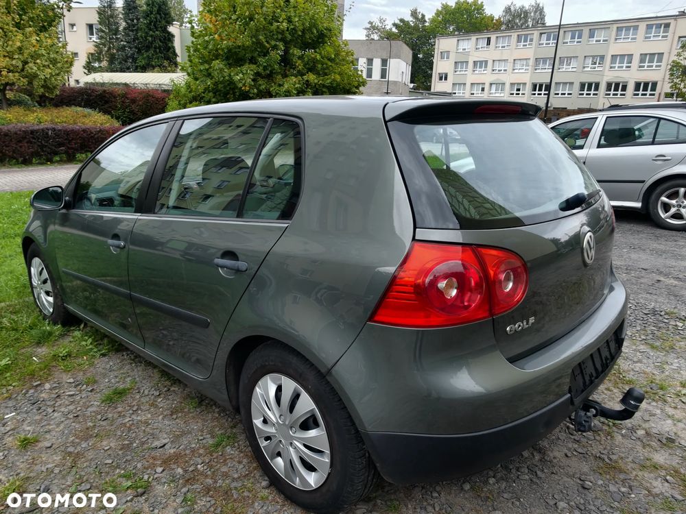 Volkswagen Golf 2004 photo 3
