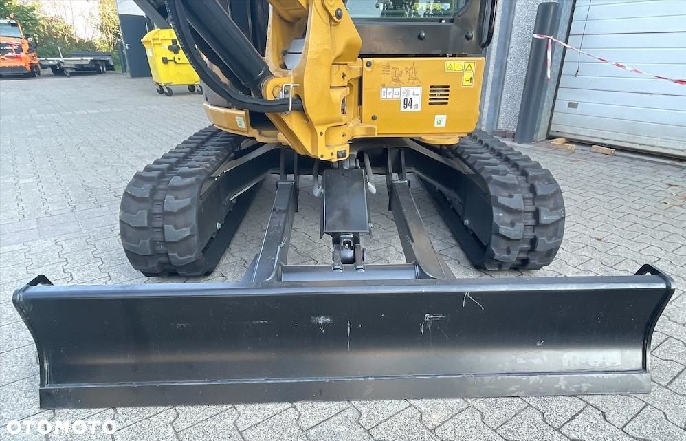Caterpillar 303.5CR  3 łyżki , ROK 2022 - 9