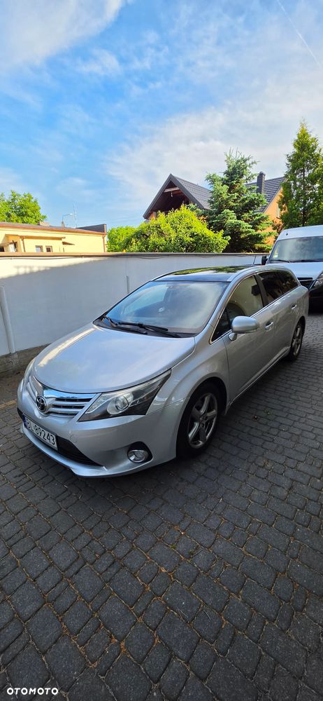 Toyota Avensis 2.2 D-4D Prestige Platinium - 3