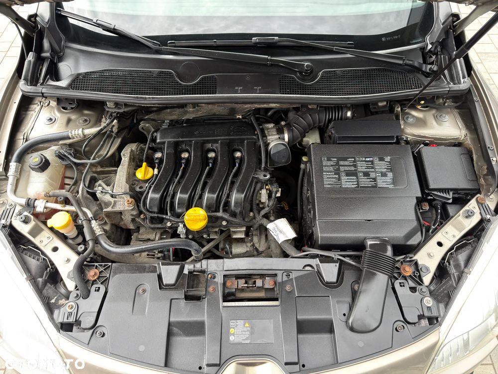 Renault Megane 1.6 16V Dynamique - 33