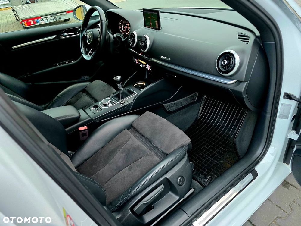 Audi A3 Sportback 2.0 TDI Sport - 12