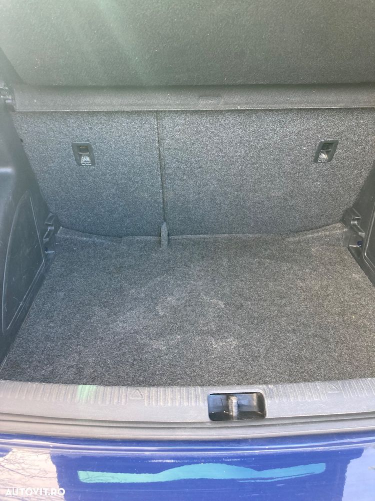 Skoda RAPID 1.6 TDI Elegance - 11