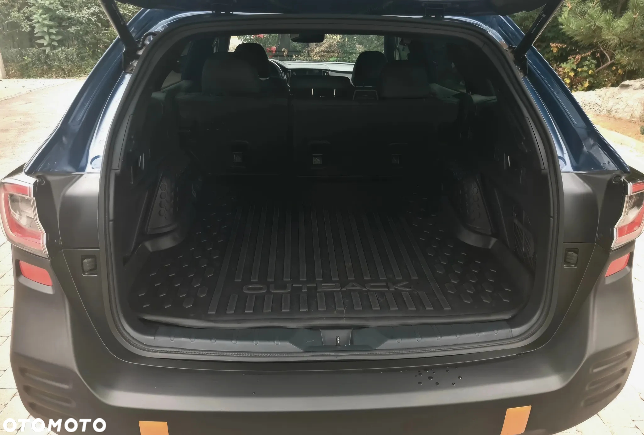 Subaru Outback - 11
