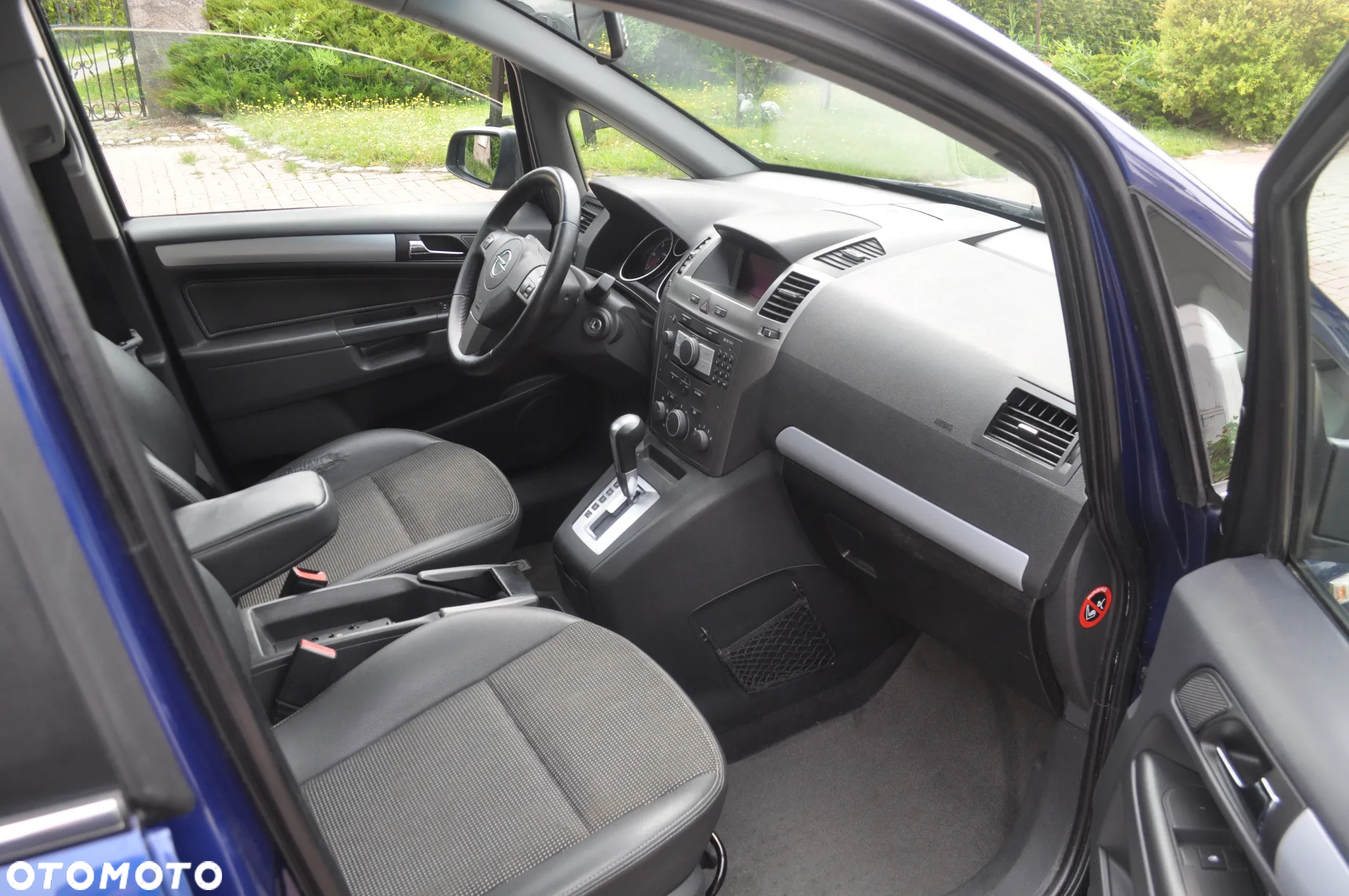 Opel Zafira 1.9 CDTI Automatik Cosmo - 9