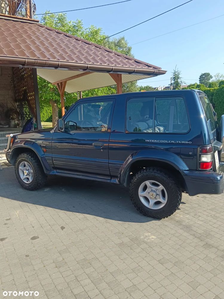 Mitsubishi Pajero 2.5 TD GLS - 1