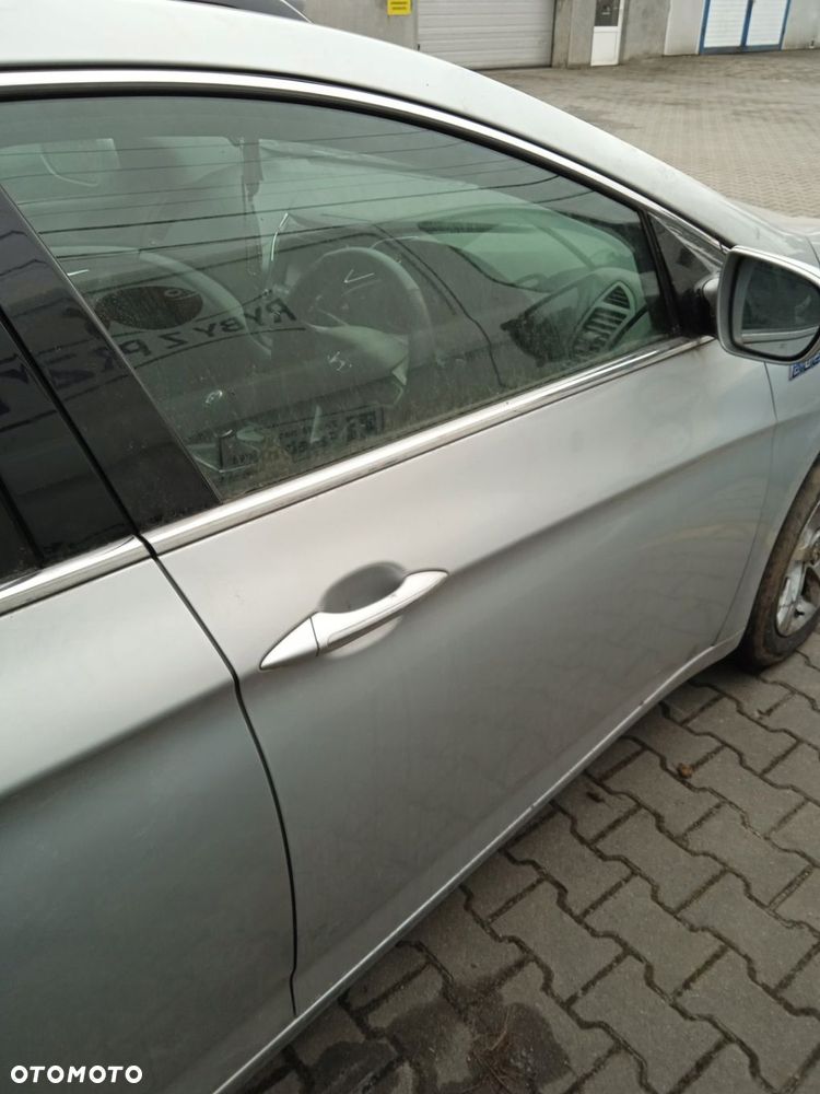 HYUNDAI I40 DRZWI PRAWE PRZÓD PRZEDNIE GOŁE N3S