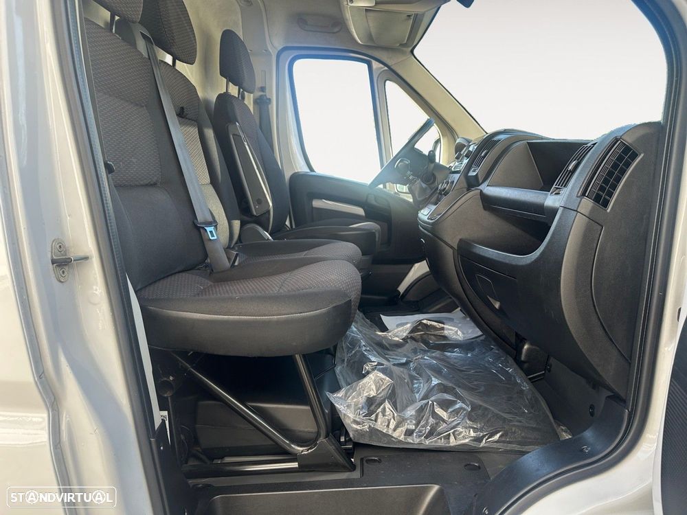 Peugeot Boxer 2.2 HDi 333 L2 CD - 16