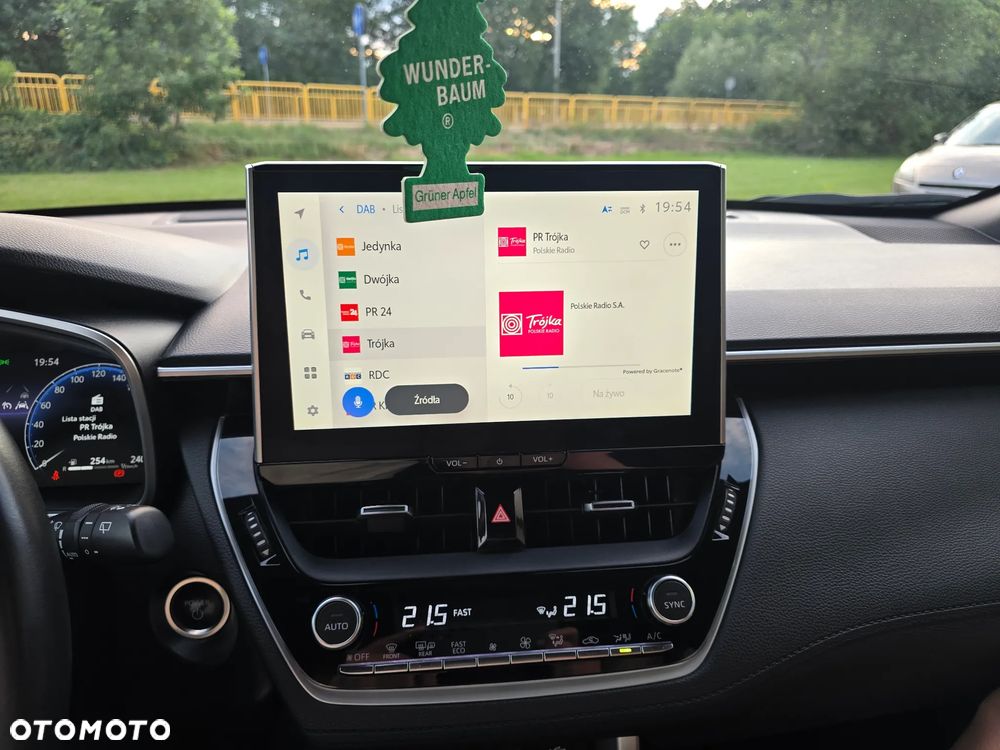 Toyota Corolla Cross 2.0 Hybrid Comfort - 38