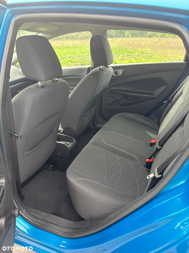 Ford Fiesta 1.25 Celebration - 9