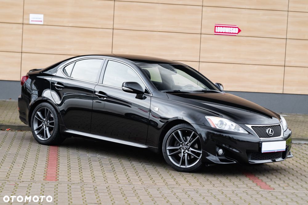 Lexus IS 250 F-Sport - 11