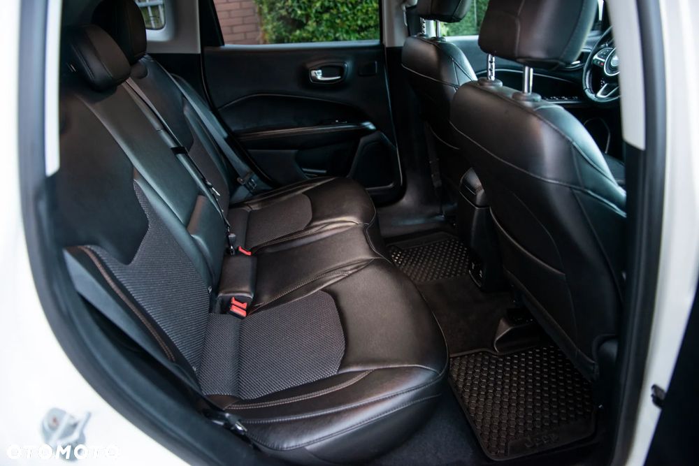 Jeep Compass 1.4 MultiAir Limited - 35