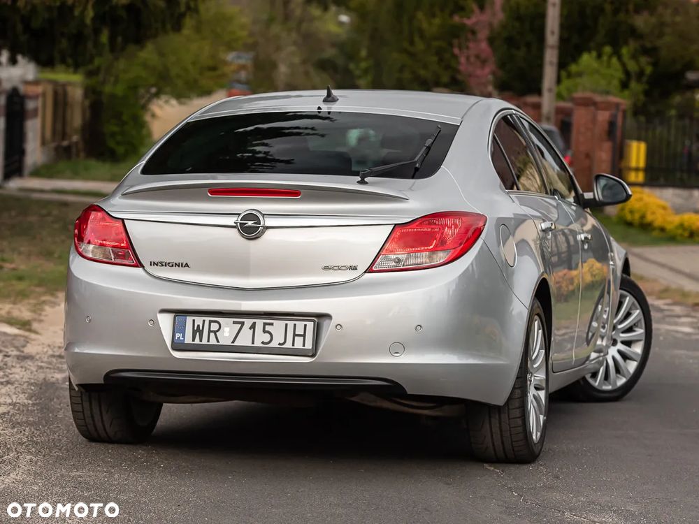 Opel Insignia 2.0 CDTI Cosmo S&S - 17