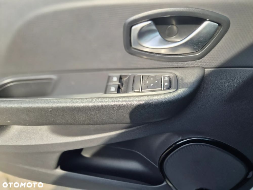 Renault Clio 1.5 dCi Energy Life - 8