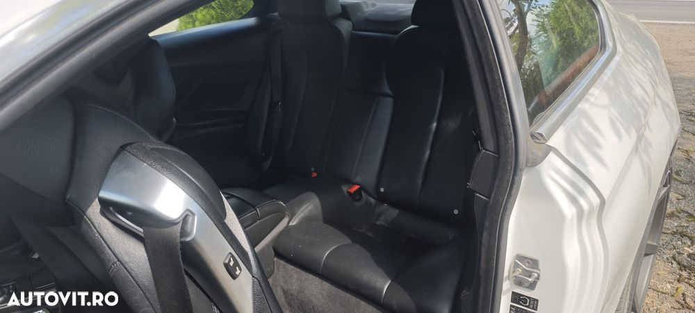 BMW Seria 6 - 8