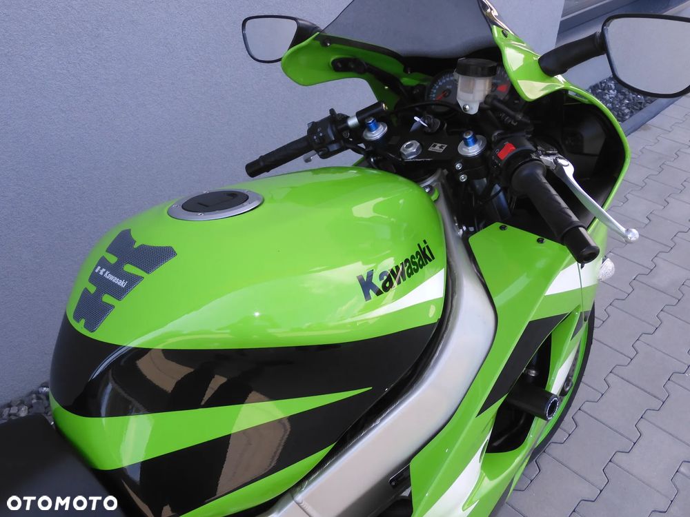 Kawasaki Ninja - 8