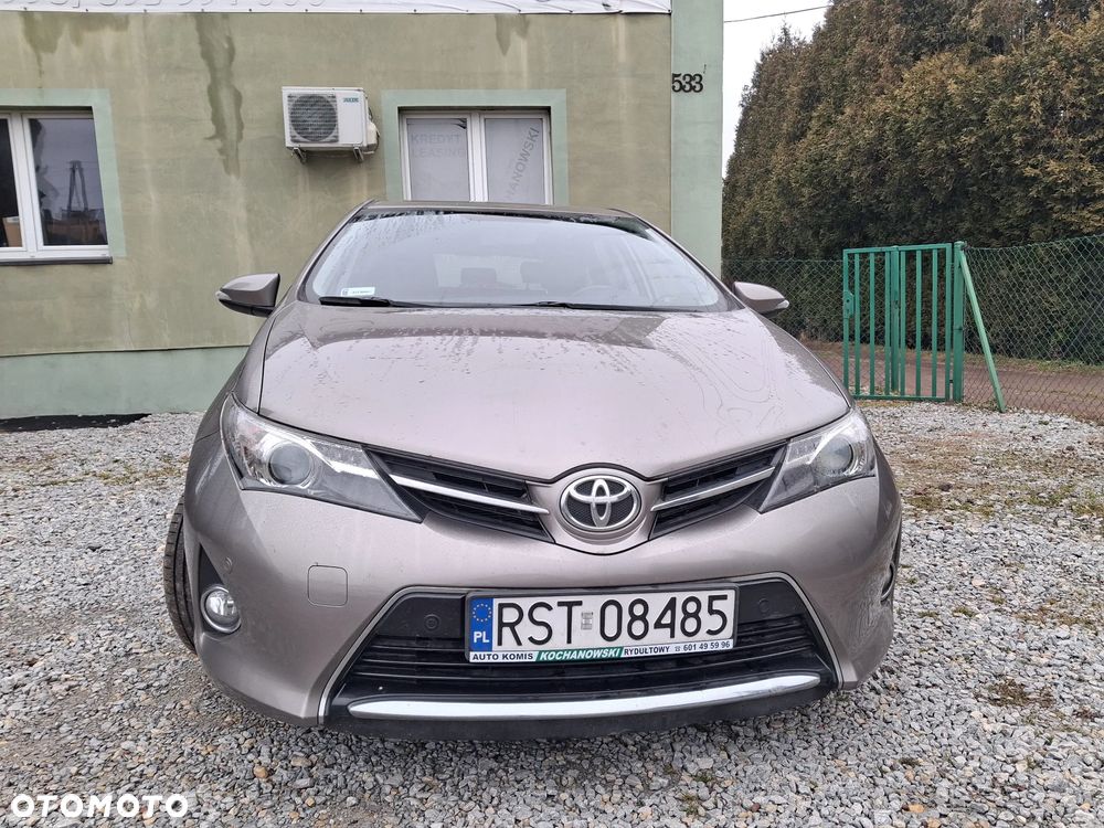 Toyota Auris 1.33 VVT-i Life Comfort - 11