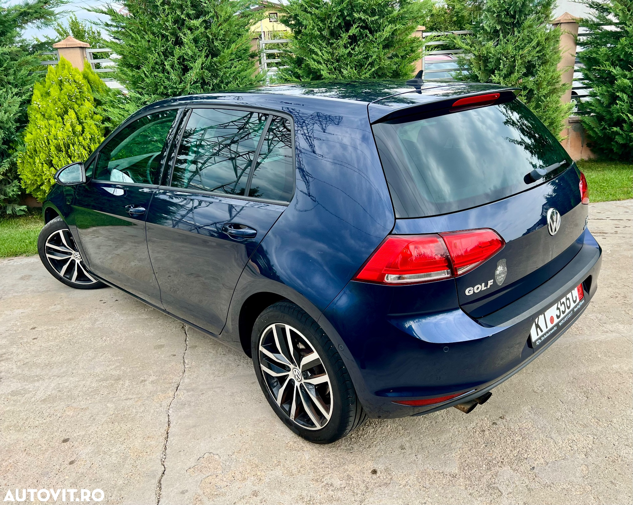 Volkswagen Golf 1.4 TSI BMT Comfortline - 34