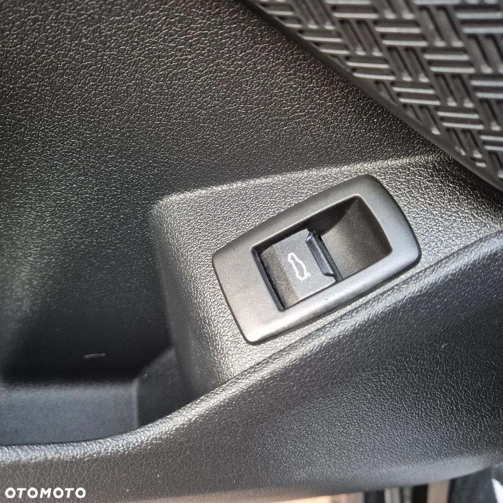 BMW iX1 xDrive30 M Sportpaket - 20