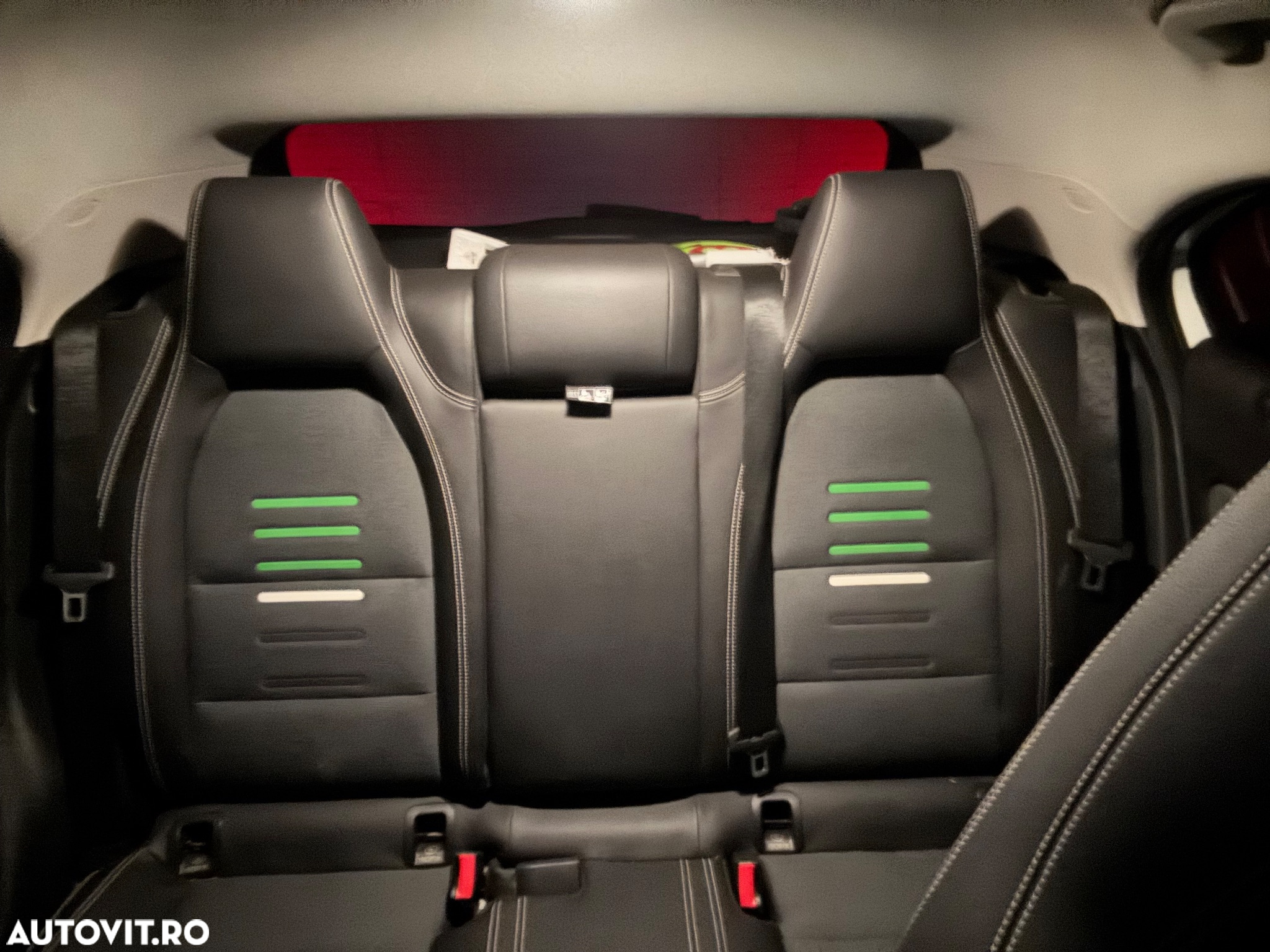 Mercedes-Benz A - 14
