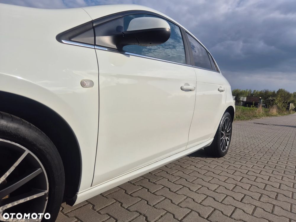 Fiat Bravo 1.4 T-JET 16V Dynamic - 12