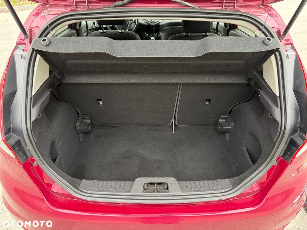 Ford Fiesta - 10