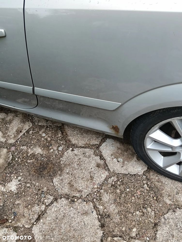 Opel Astra 2.0 Turbo Cosmo - 7