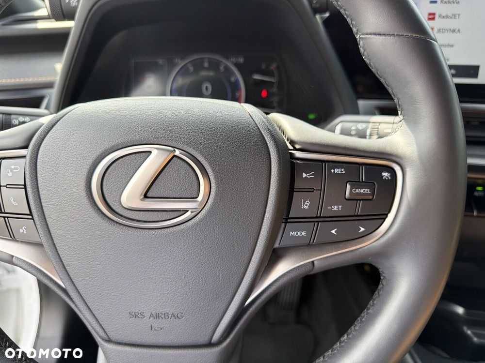 Lexus UX 200 GPF F Sport Design 2WD - 26
