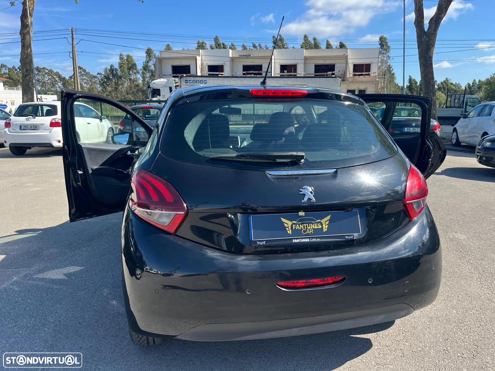 Peugeot 208 1.6 BlueHDi Active - 11