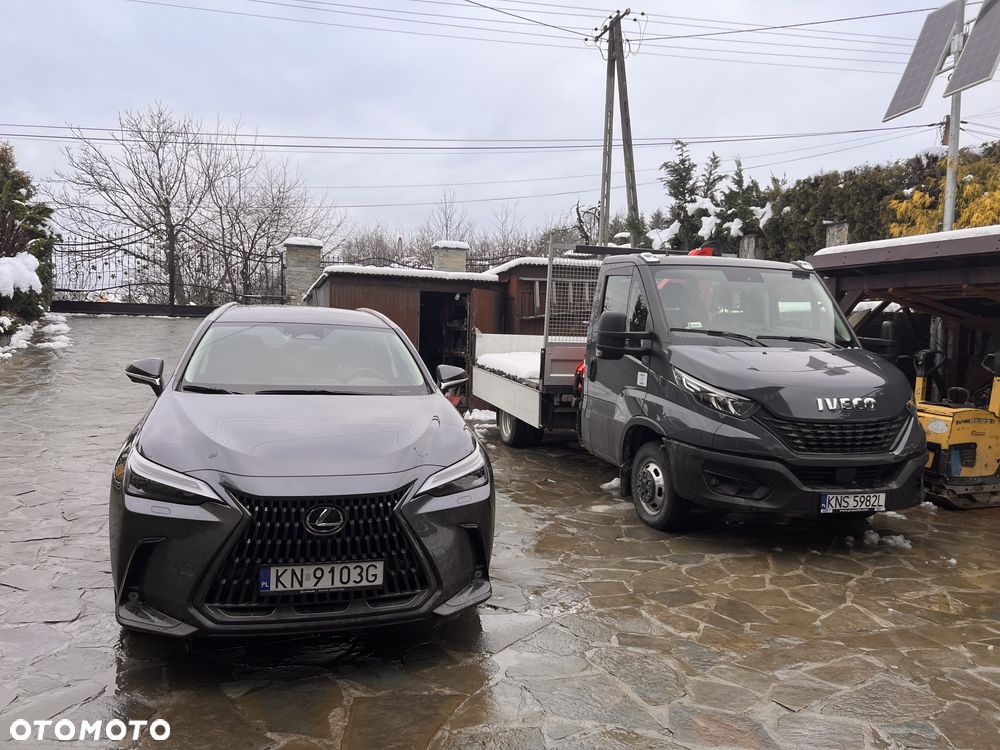 Lexus NX 450h+ Omotenashi AWD - 9