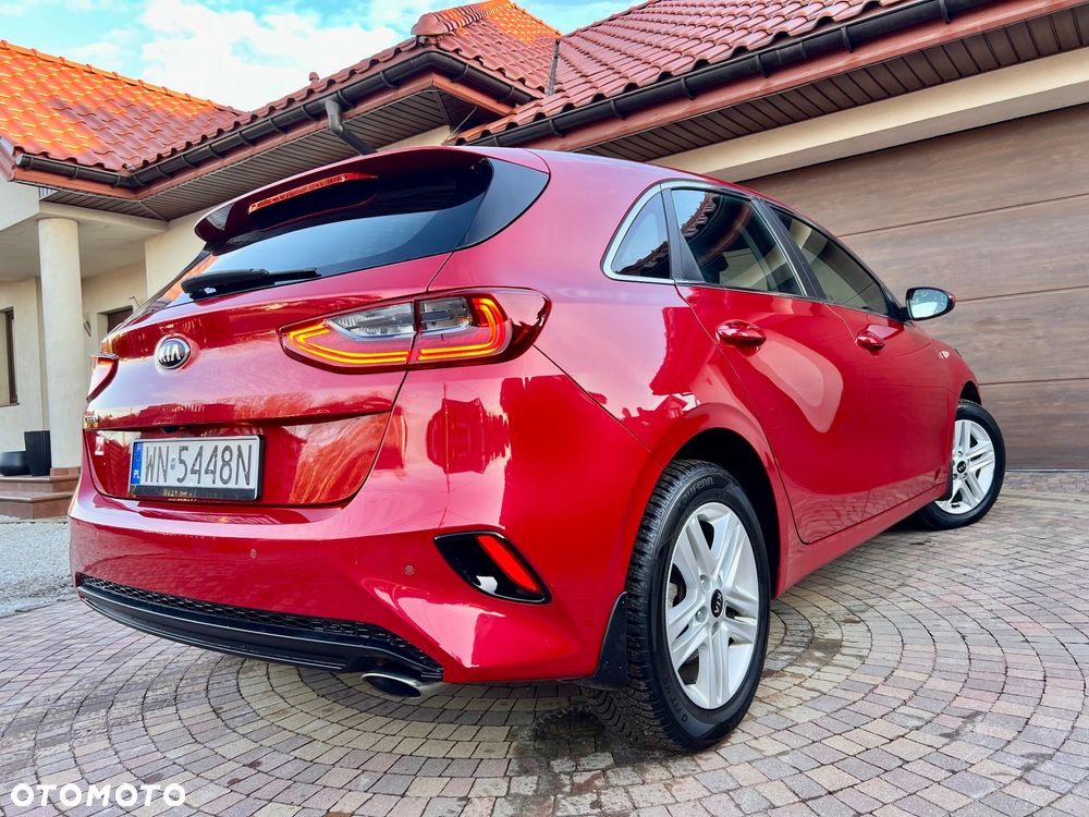 Kia Ceed 1.6 CRDi SCR M - 25