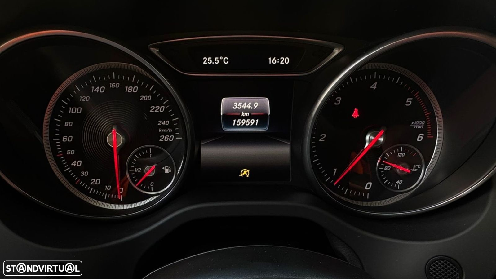 Mercedes-Benz CLA 180 d Shooting Brake Urban - 15