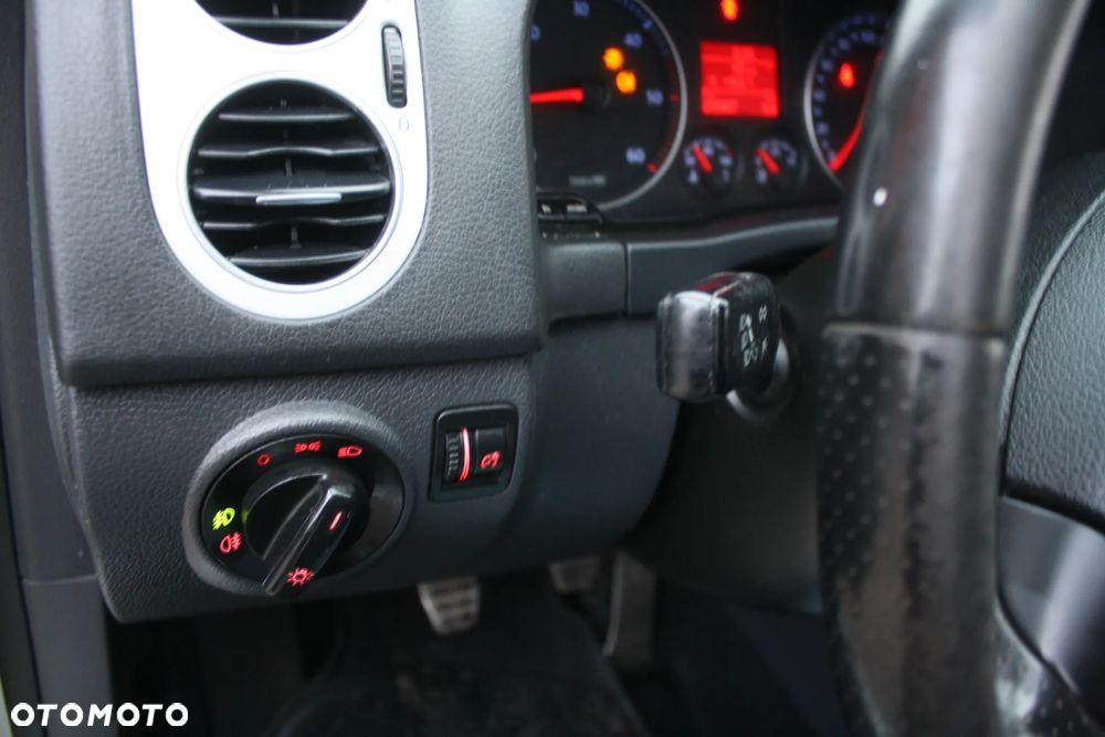 Volkswagen Golf Plus CrossGolf 2.0 TDI DPF - 15