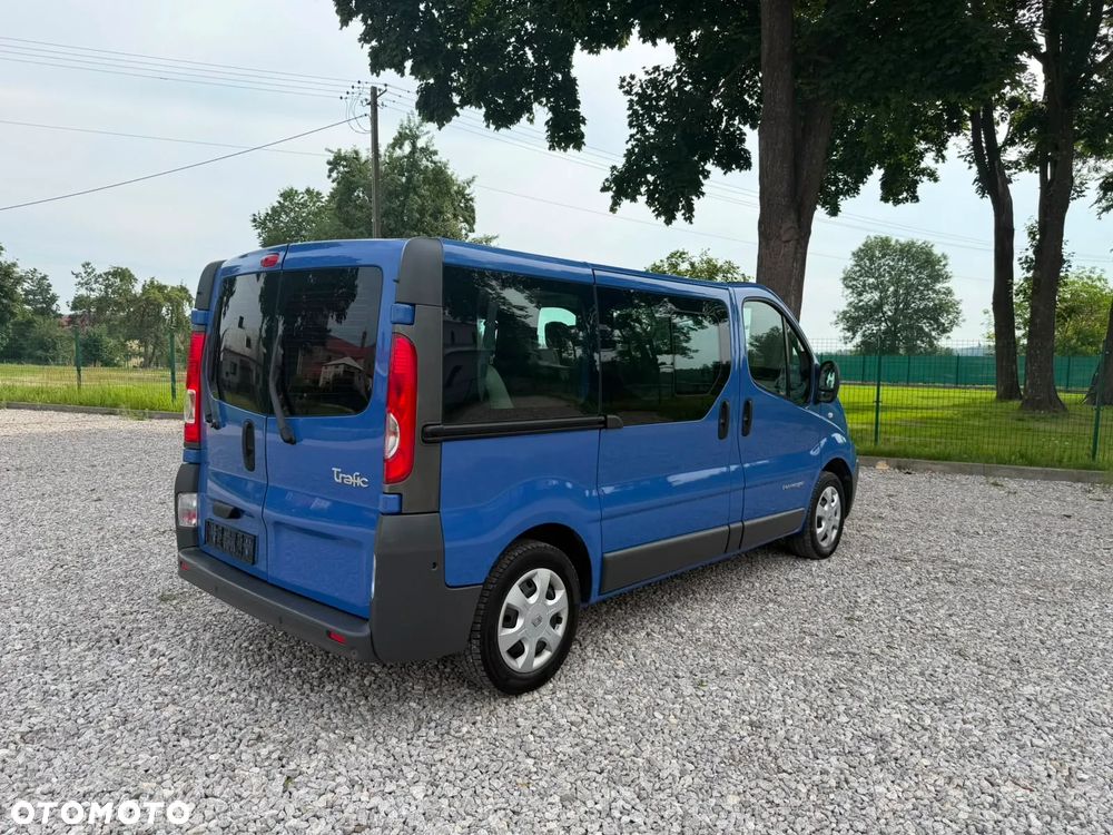 Renault Trafic L1H1 Passenger Lux - 4