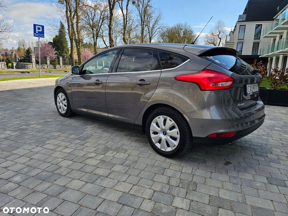 Ford Focus 1.0 EcoBoost Titanium ASS - 11