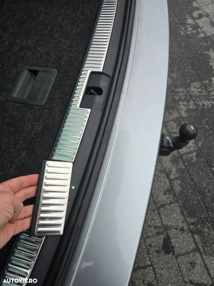 Skoda Superb Combi 2.0 TDI DSG 4X4 Sportline - 19