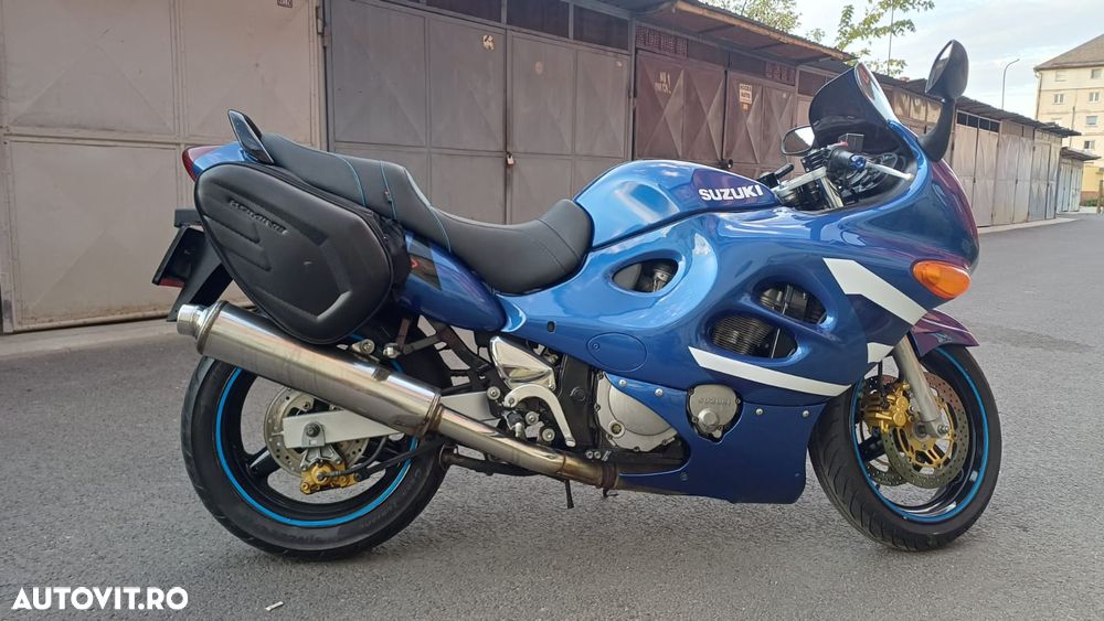 Suzuki GSX 600F - 1