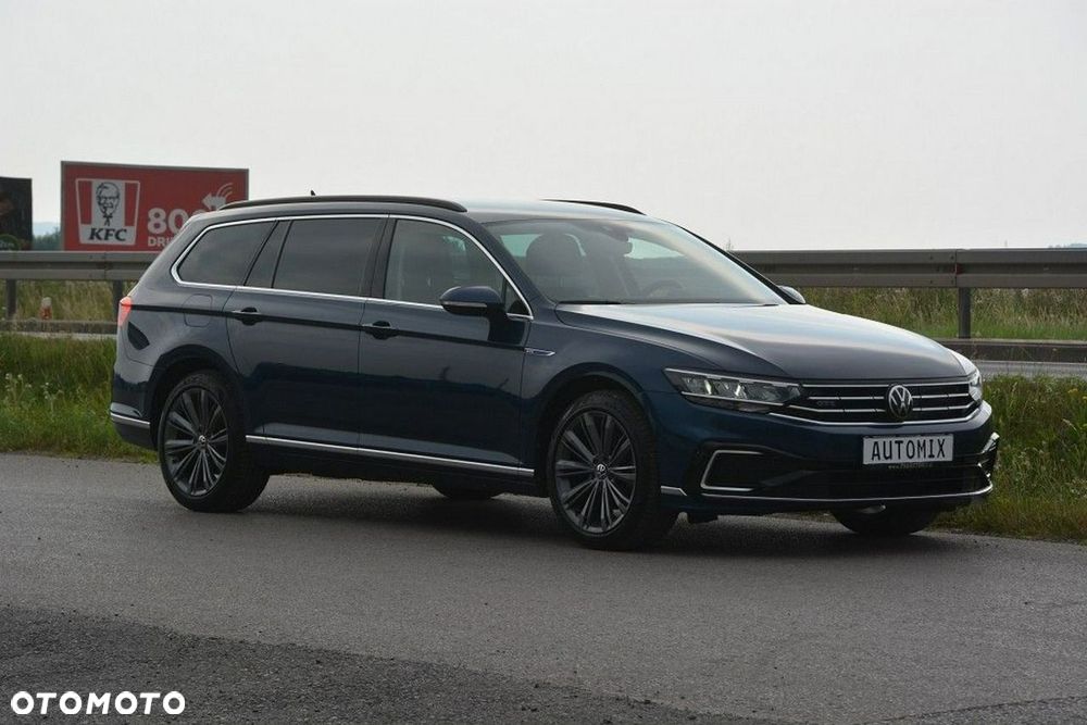 Volkswagen Passat - 9