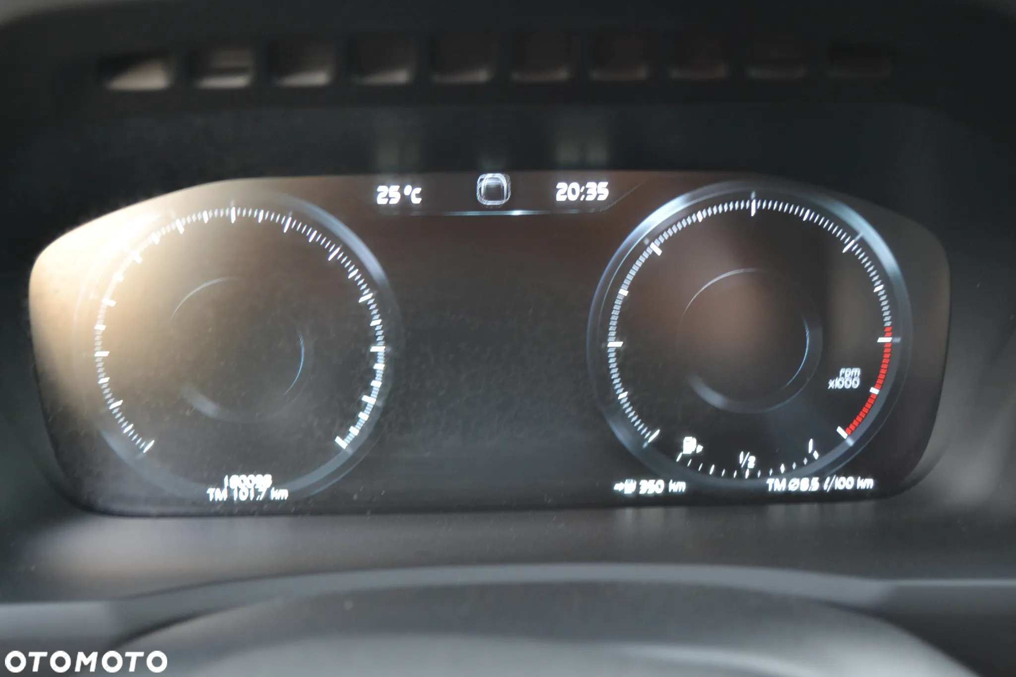 Volvo XC 90 D5 SCR AWD Momentum 7os - 13