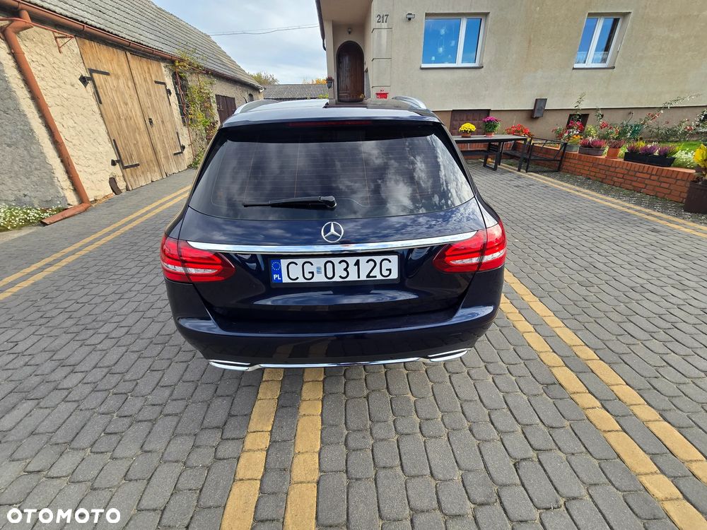 Mercedes-Benz C-Class 2015 photo 5