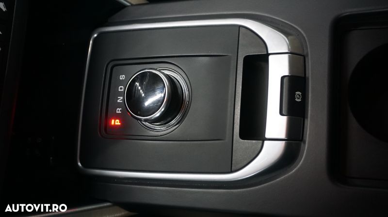 Land Rover Discovery Sport - 16