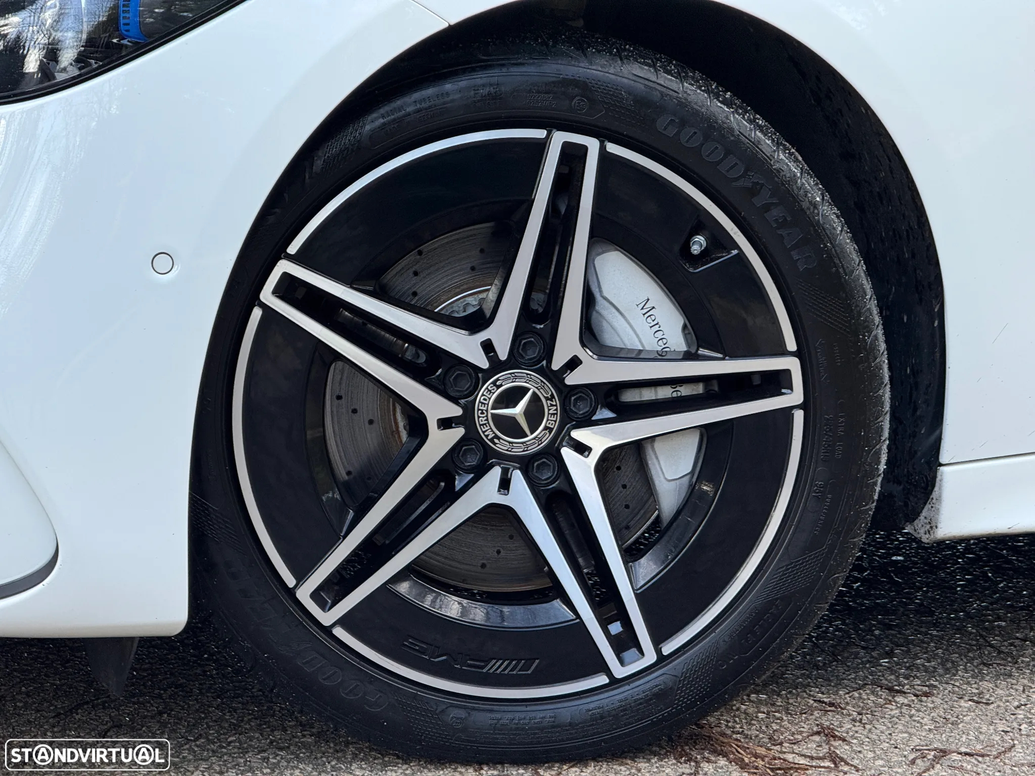Mercedes-Benz C 300 de AMG Line - 32