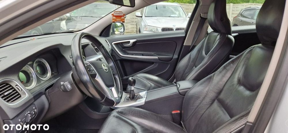Volvo V60 - 39