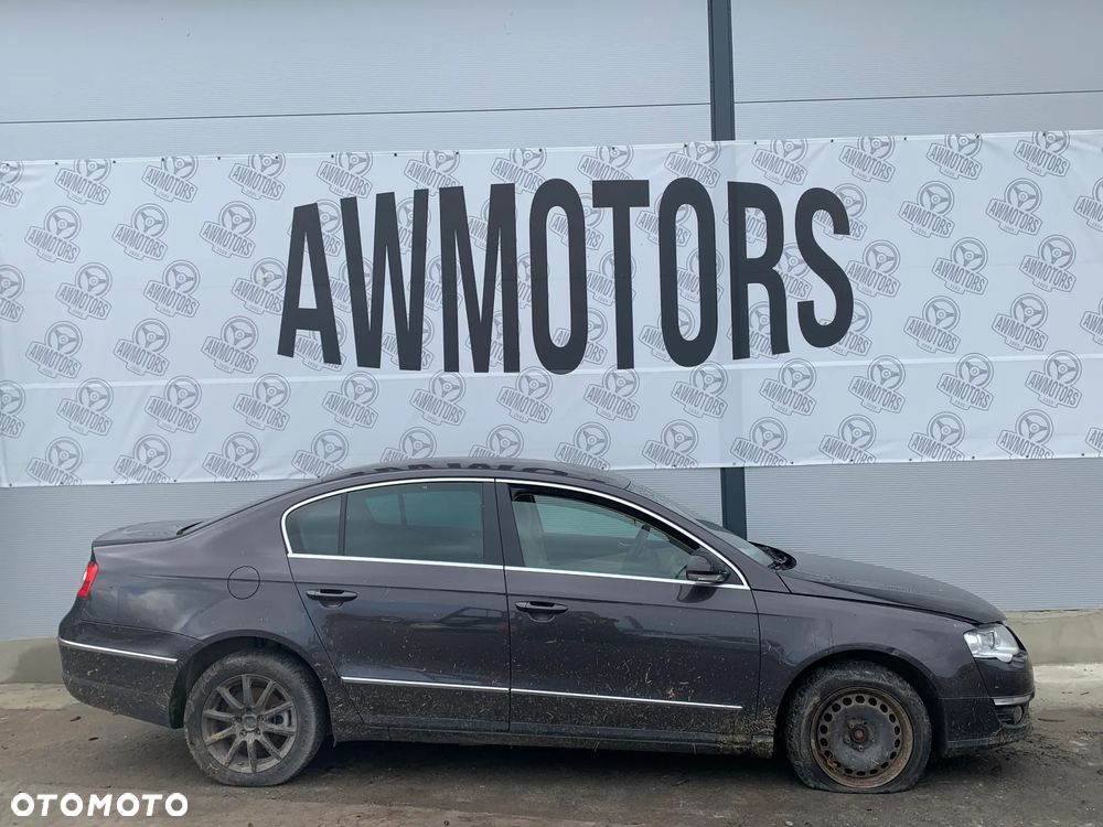 VW VOLKSWAGEN PASSAT 2006 *SAMOCHÓD NA CZĘŚCI* 2563 MASKA, LAMPA, DRZWI, LUSTERKO, ZDERZAK, GRILL, BŁOTNIK, KLAPA, BELKA, DESKA, FOTELE, KANAPA, ĆWIARTKA, KIEROWNICA, TARCZE, ZACISKI, ZAWIESZENIE, KOMPLETNY PRZÓD, KOMPLETNY TYŁ, LICZNIK, ZEGARY, PRAWE LEWE PRZÓD TYŁ - 3