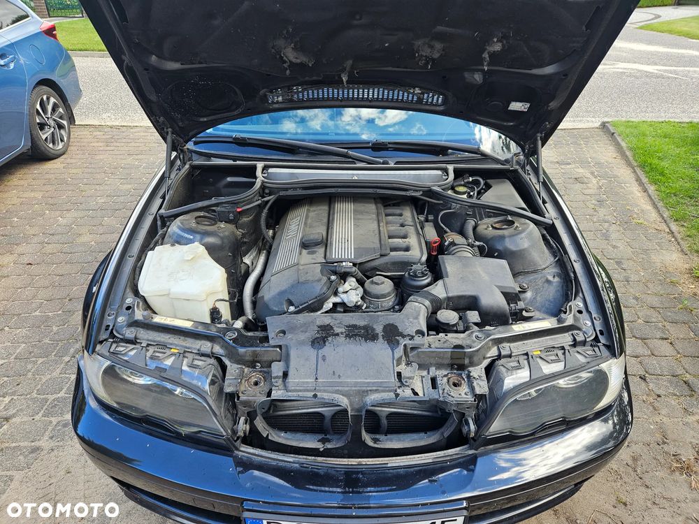 BMW Seria 3 320i - 14