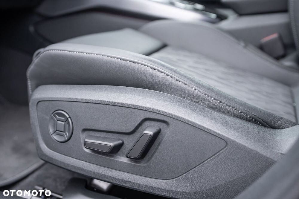 Audi A5 Avant TDI mHEV Quattro S tronic - 15