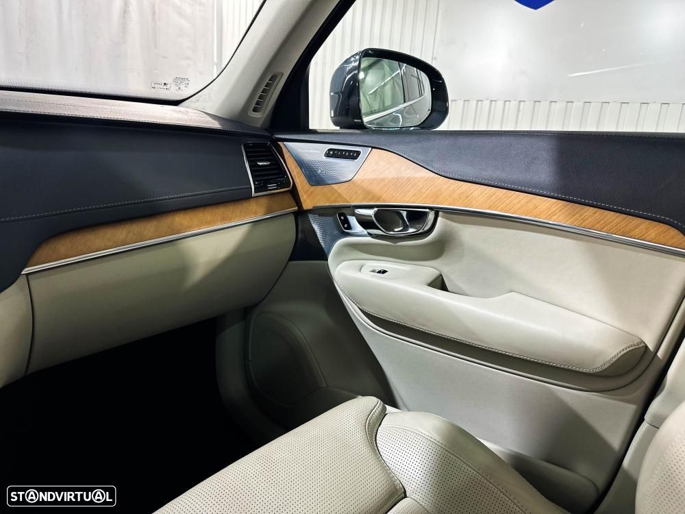 Volvo XC 90 T8 AWD Twin Engine Geartronic Inscription - 24
