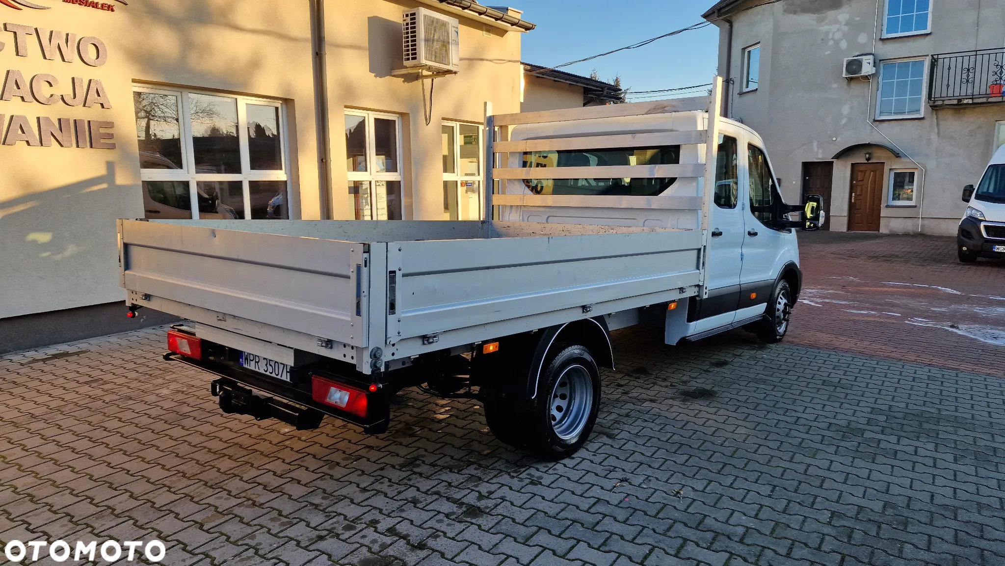 Ford Transit - 9