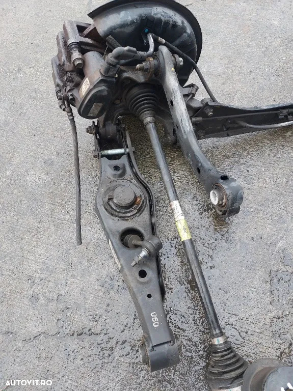 Etrier  electric stanga dreapta  spate electric Hyundai Tucson 2013 2014 2015 2016 2017 2018 2.0 d 4x4 - 3