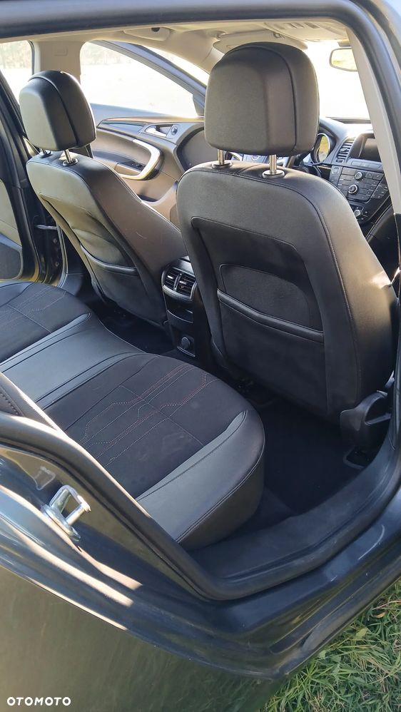 Opel Insignia - 14